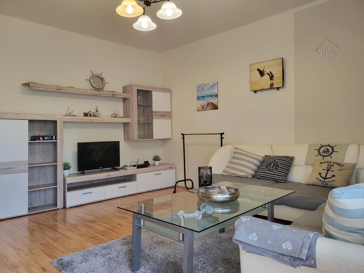 Apartman Balaton Apartment Keszthely Bagian luar foto